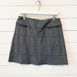 Athleta | Gray Cotton/Spandex Blend Mini Skirt with Pockets Size Medium